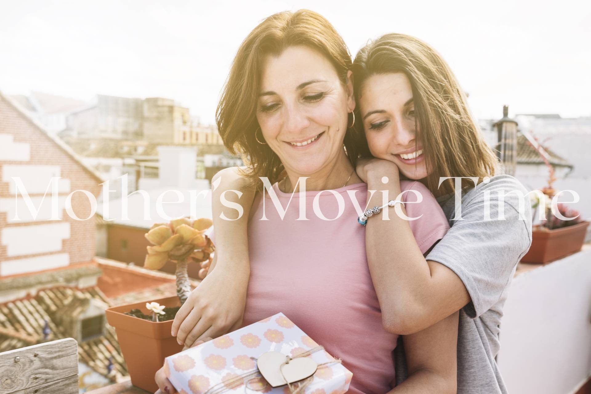 Mother’s Movie Time: 8 ταινίες για να απολαύσετε παρέα με τη μητέρα σας